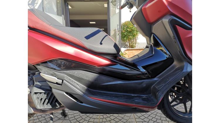 Honda FORZA SCOOTER