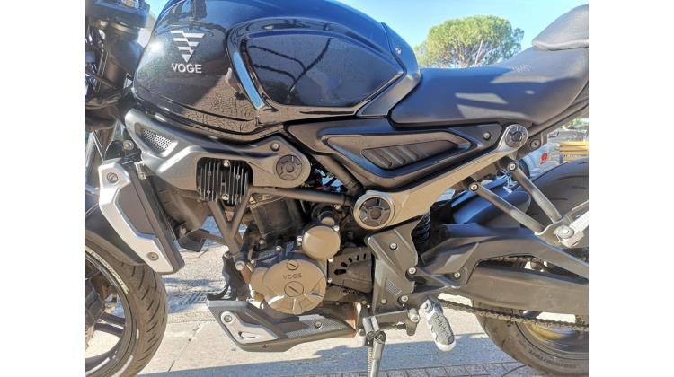 VOGE TROFEO 300 AC NAKED