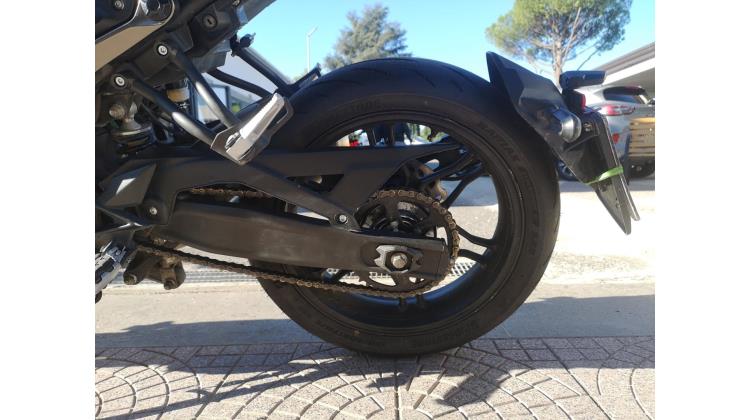 VOGE TROFEO 300 AC NAKED