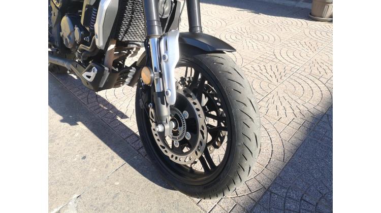 VOGE TROFEO 300 AC NAKED